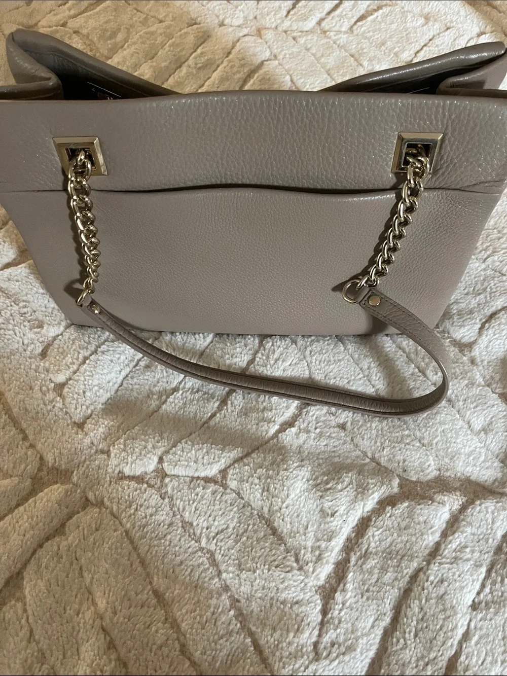 kate spade gray taupe leather shoulder bag with gold-tone chain straps